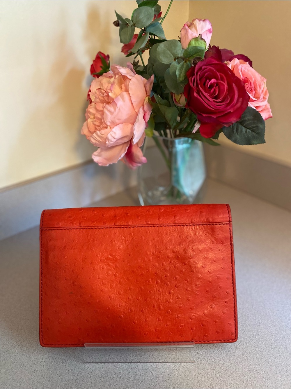 Kate Spade Alexander Avenue Isabeli Crossbody Clutch - Picture 4 of 12